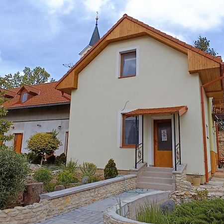 Ubytovani U Tajcu Dolni Berkovice Exteriör bild
