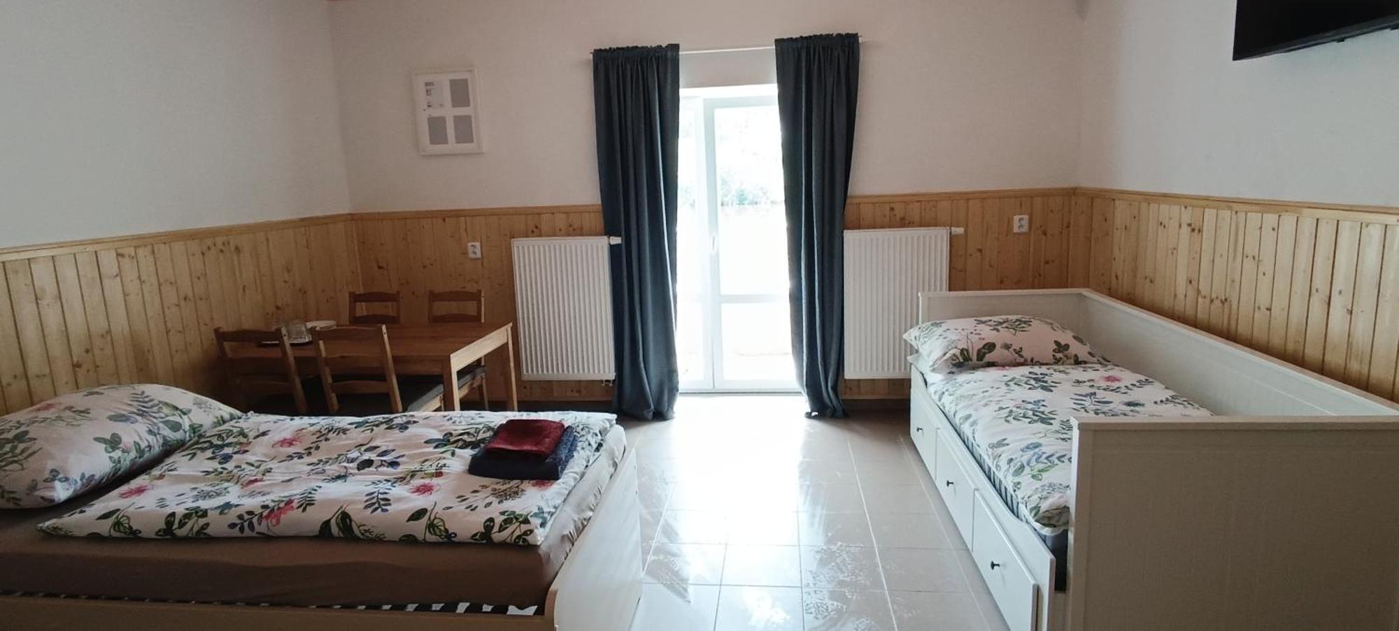 Ubytovani U Tajcu Dolni Berkovice Exteriör bild