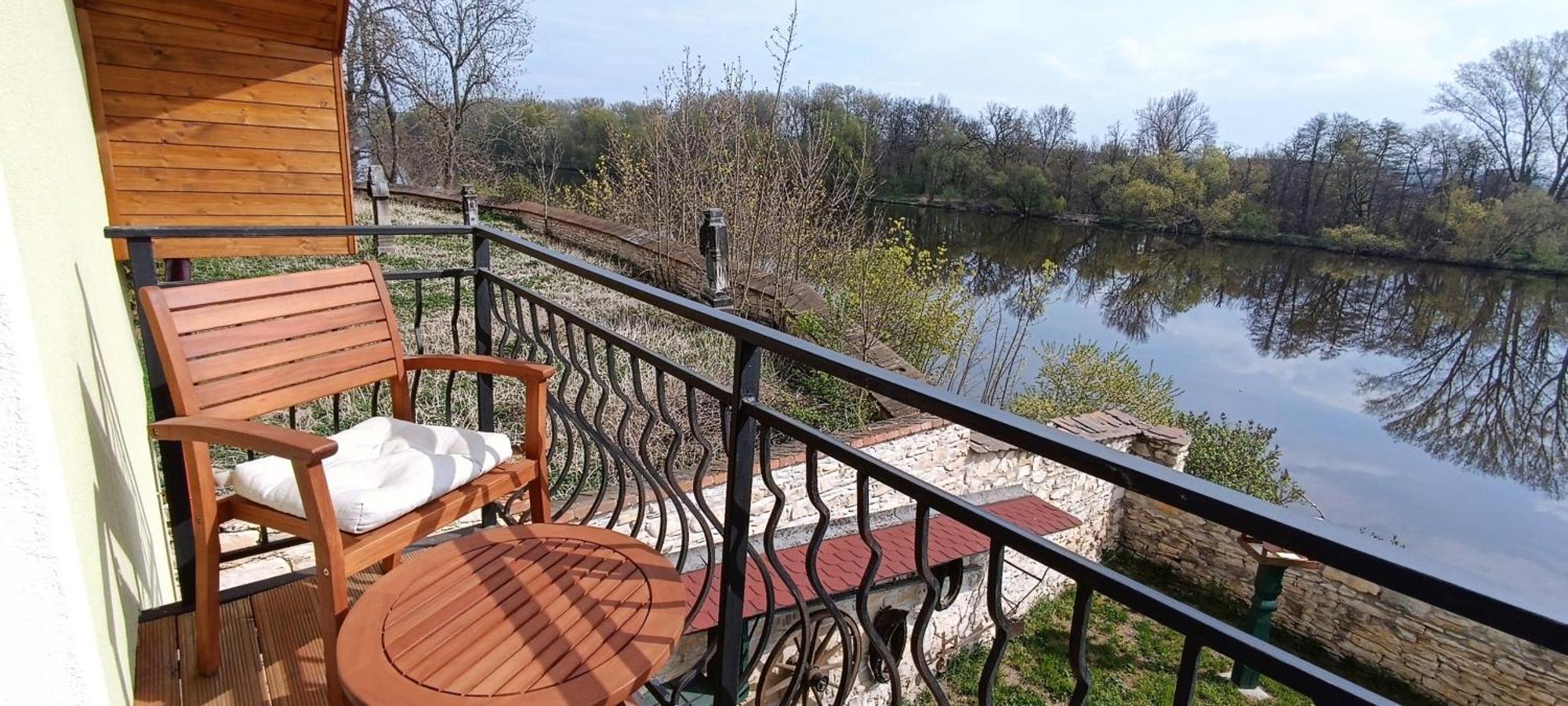 Ubytovani U Tajcu Dolni Berkovice Exteriör bild