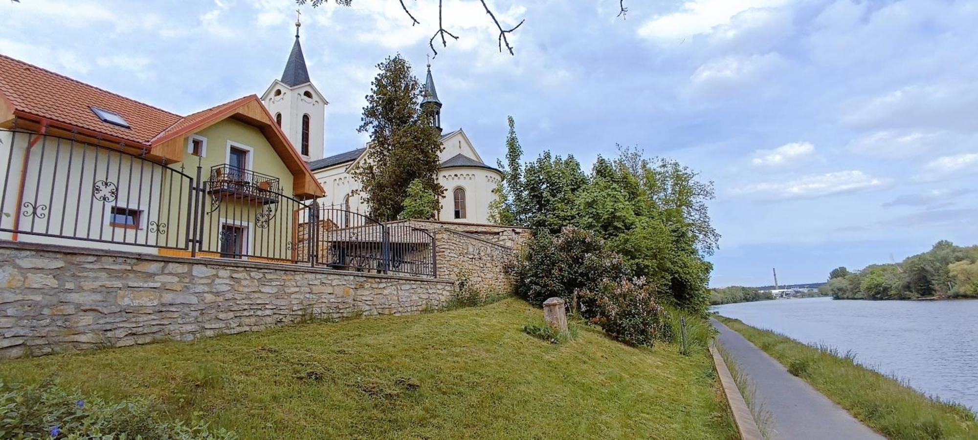 Ubytovani U Tajcu Dolni Berkovice Exteriör bild