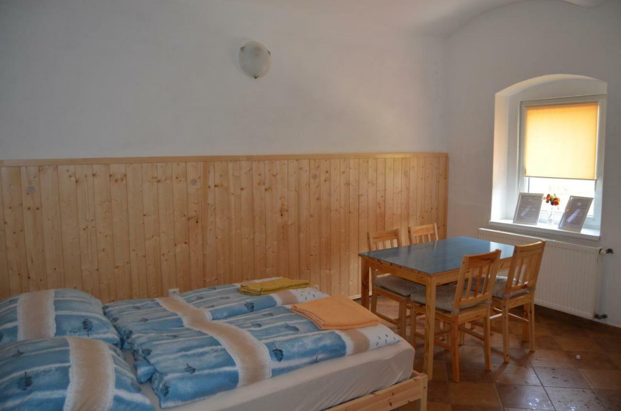 Ubytovani U Tajcu Dolni Berkovice Exteriör bild