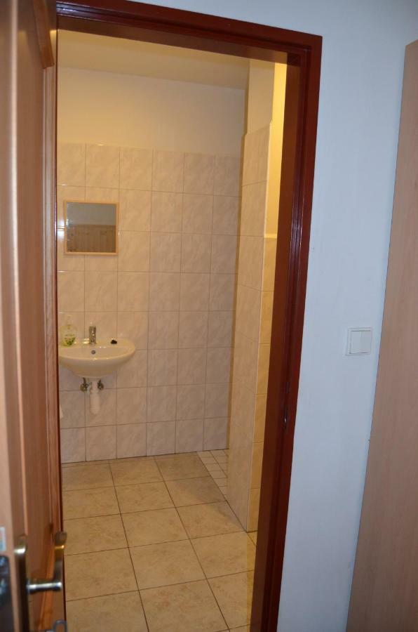 Ubytovani U Tajcu Dolni Berkovice Exteriör bild